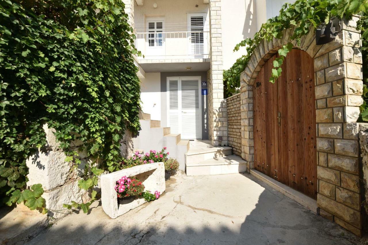 Apartment Milka Primošten Esterno foto