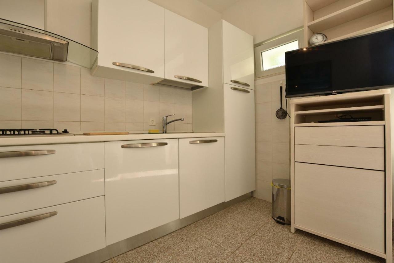 Apartment Milka Primošten Esterno foto