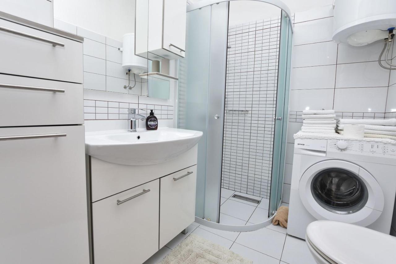 Apartment Milka Primošten Esterno foto
